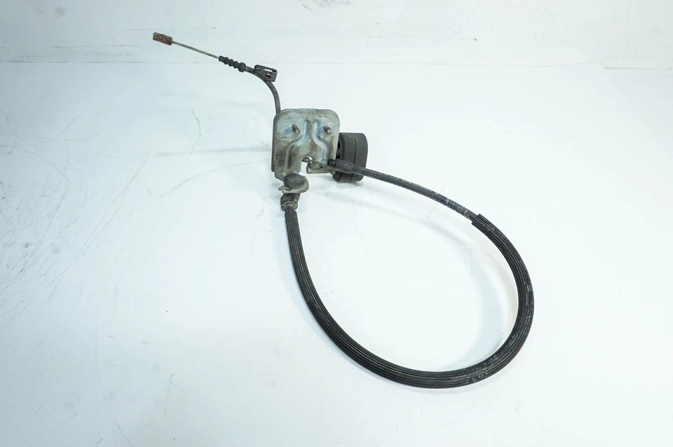 10-13 Mercedes E550 W212 OEM Emergency Parking Brake Center Cable Line Assy 5077 - Image 3 of 4