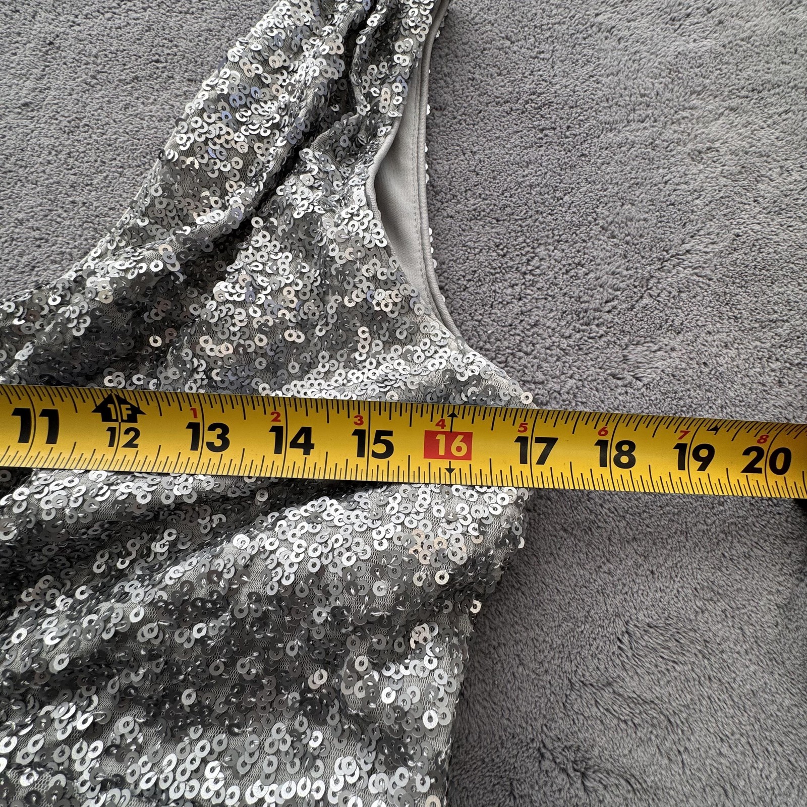 Belle Badgley Mischka Dress Womens 6 Silver Sequin V Neck Evening Maxi Gown