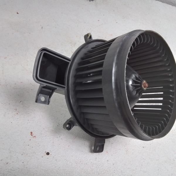 Maserati Ghibli 2017 Blower motor