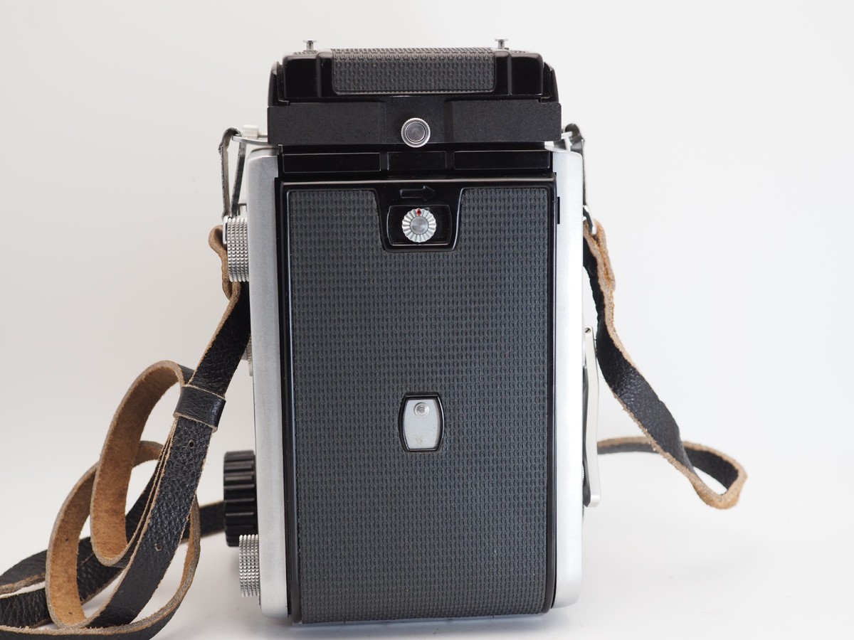 [良品] Mamiya C3 Pro Sekor 105mm f/3.5 AS IS Mamiya C3 Professional TLR Film Camera + Sekor 105mm F/3.5