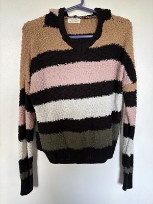 Jolie & Joy Women s Multicolor Striped V-Neck Cutout Knit Sweater M