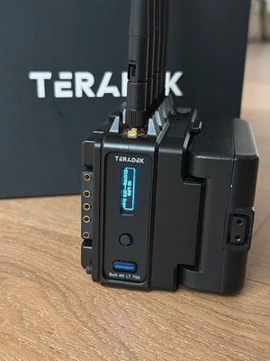 Teradek Bolt 4K 750 RX V-Mount