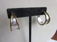Mexico 925 silver and brass hoop pierced earrings signed TH-165