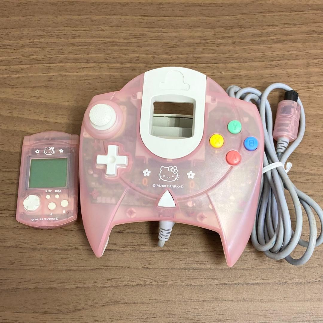 Sega Dreamcast Console Hello Kitty Skeleton Pink HKT-3000 Keyboard