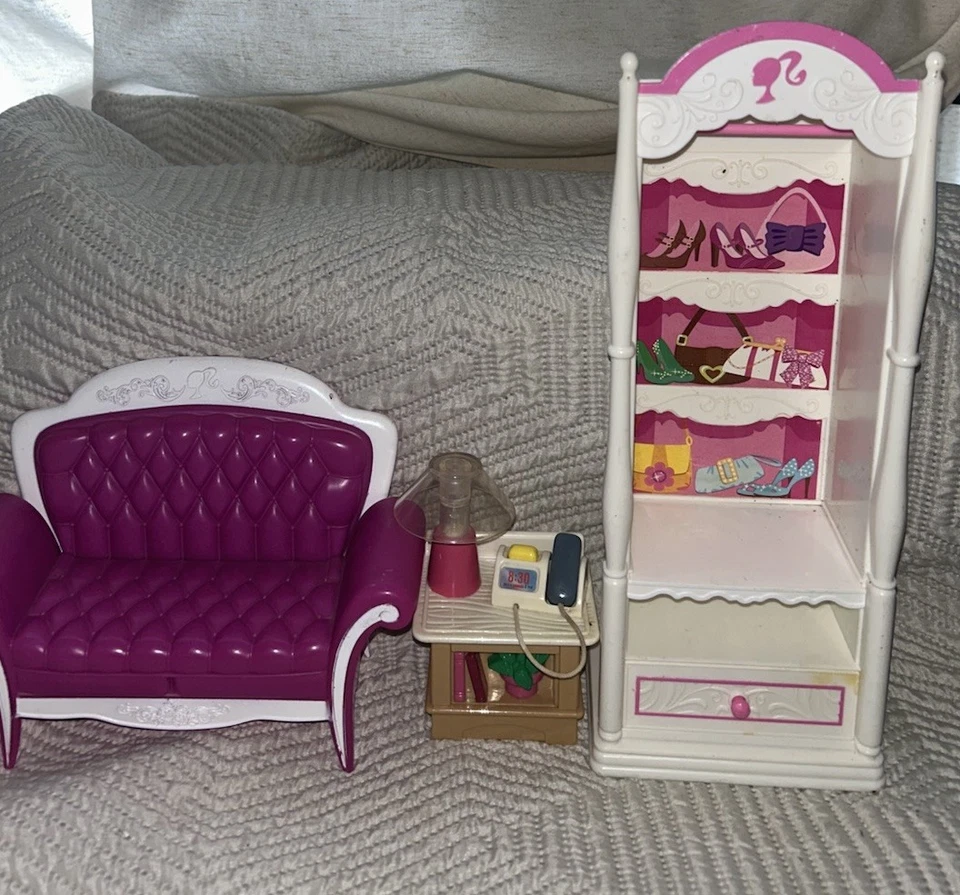 Barbie Casa de ensueño Armario Armario Sofá Mesita de noche Casa de muñecas Muebles Foto 2 de 4