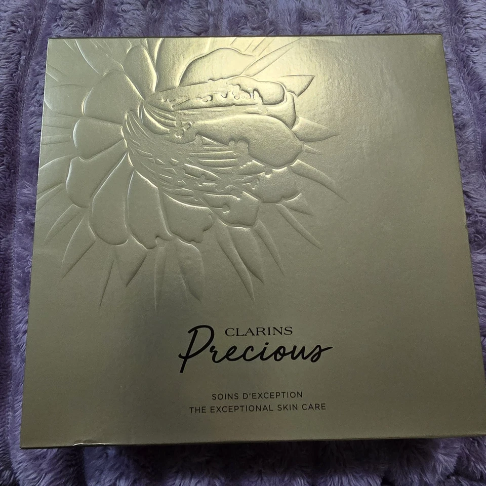 Clarins Precious Excepcional Cuidado de la Piel Set de Regalo: La Crème, Loción, Crema de Ojos, Nuevo en Caja Foto 2 de 4