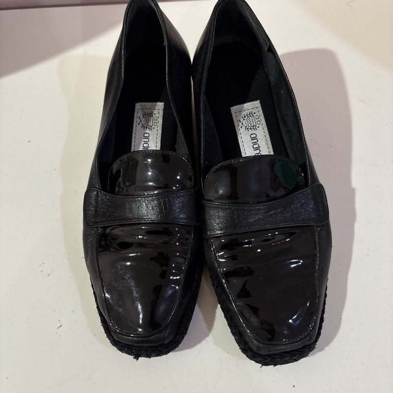 ANDRE ASSOUS BLACK LEATHER & PATENT LEATHER ESPADRILLE WEDGE HEELS SHOES 5.1/2 M