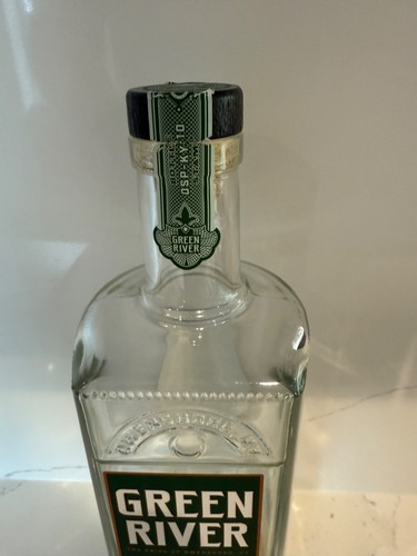 Green River Kentucky Straight Rye Whiskey - Empty Bottle - Picture 3 of 5