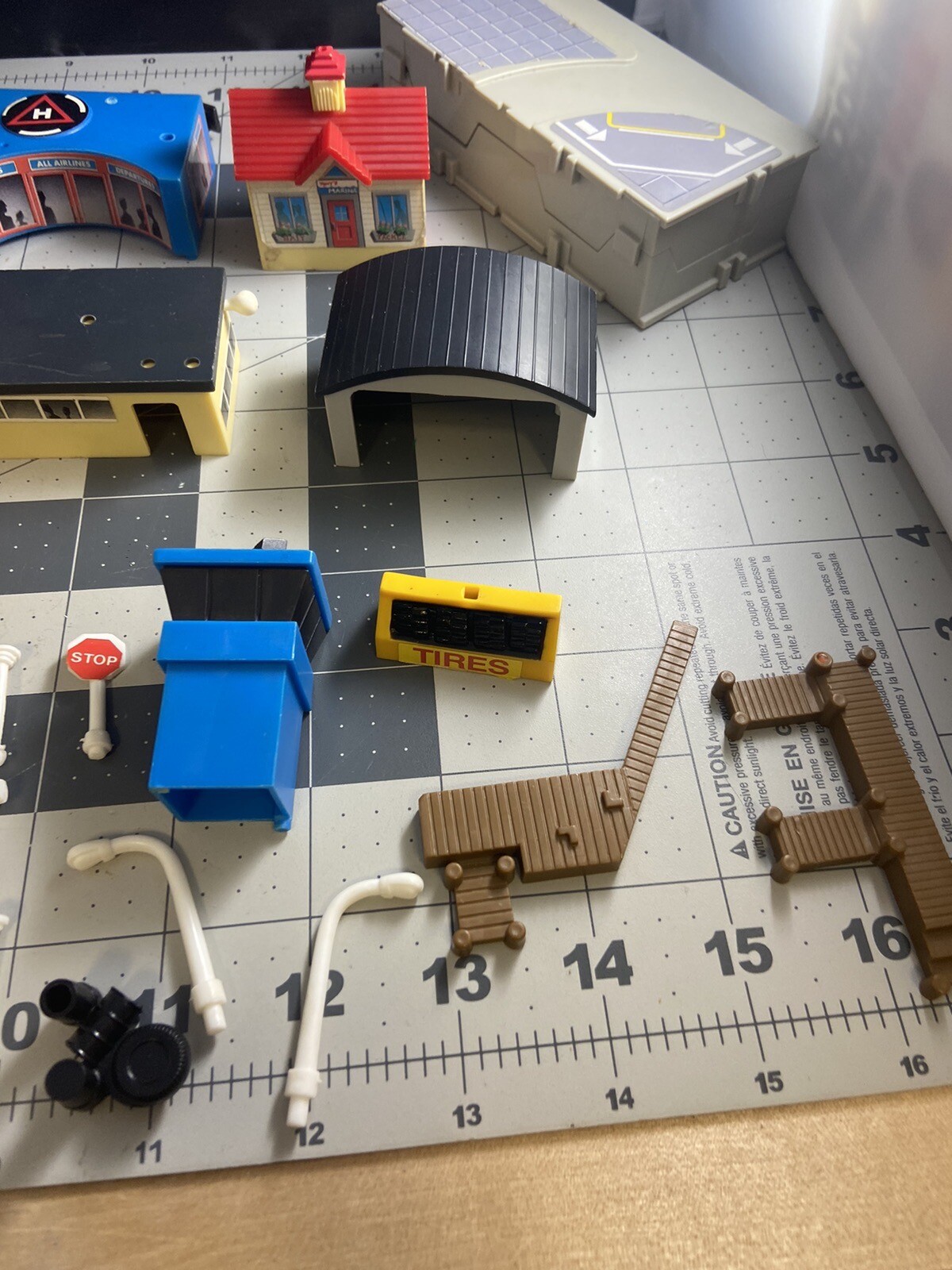 1980s Galoob Micro Machines Playsets Buildings Cases Signs Accessories