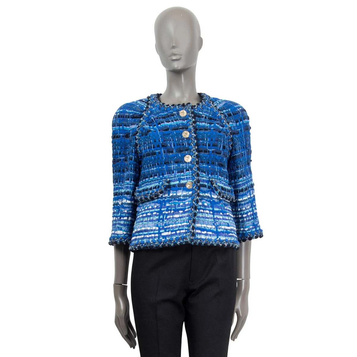 Pre-Owned CHANEL Royal Blue Tweed Jacket Size 38