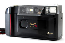MINT Kyocera TD Yashica T2D Carl Zeiss T Point Shoot 35mm Film Camera JAPAN