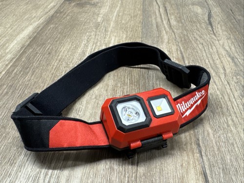 Milwaukee 2104 Spot/Flood 450-Lumens Battery Powered Adjustable Headlamp