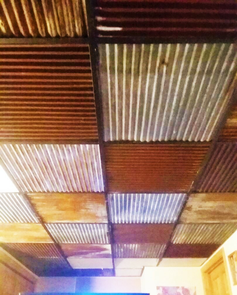 Usg Premier 7012g Nubby Foil Acoustical Ceiling Tile 2x2 96sq Ft