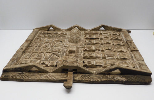 *BELLE PETITE PORTE DE GRENIER A MIL BOIS Sculpté  ART AFRICAIN COLLECTION D - Photo 19/23