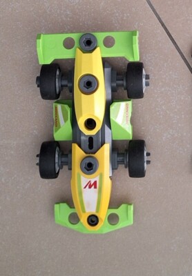Bauteile Bauset Baukasten Sportauto Race Car + Werkzeuge Meccano Junior 