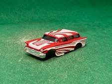 ORIGINAL AUTO WORLD X-TRACTION '57 NOMAD BODY, RED/WHITE, NEW UNUSED