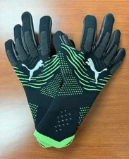 Puma Future Ultimate NC Goalkeeper Soccer Gloves Black Green 042064-03 Sz 9 $150