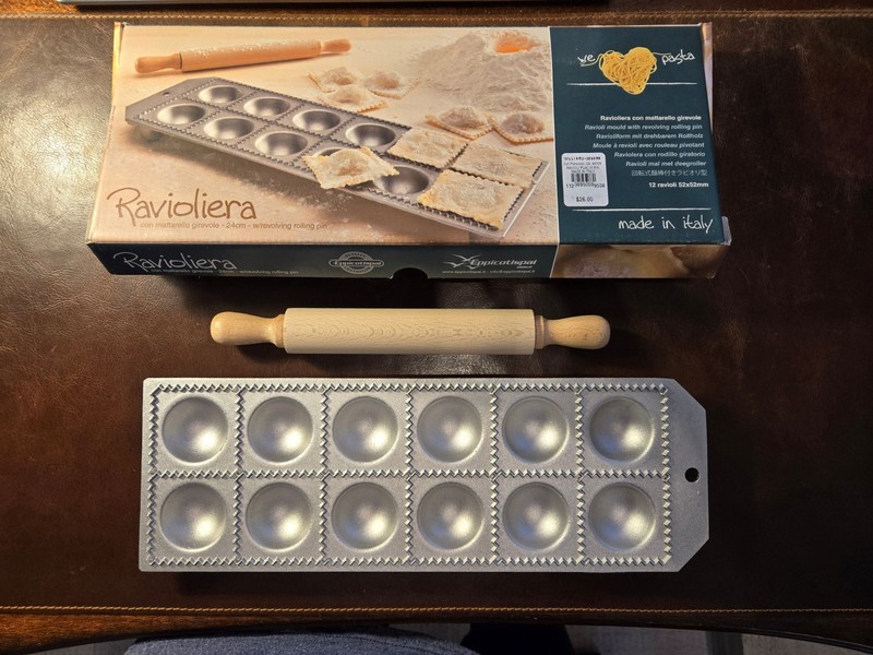 Ravioliera Ravioli Maker - Brand New