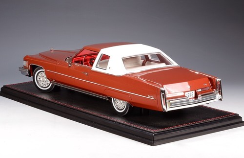 Francobollo 1976 Cadillac Coupe de Ville 1:18 GLM/Timbro STM1976601 - Foto 4 di 4