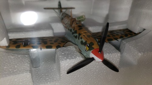 Carousel 1 Die Cast 1/48 Messerschmitt Bf109 Emil North Africa - Picture 5 of 8