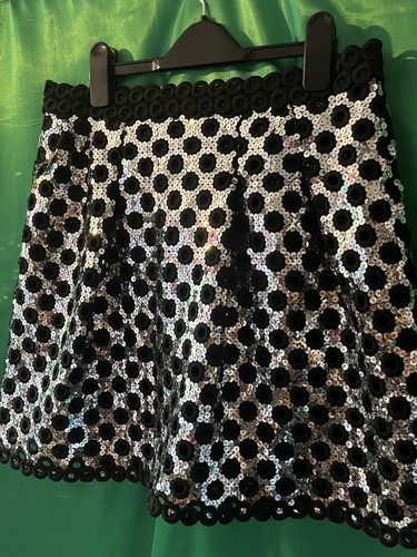 Marc Jacobs Silver & Black Sequin Mini Skirt - Picture 4 of 9