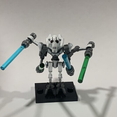 Custom Star Wars White General Grievous w/ Minifig Baseplate UK