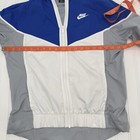 Picture 4 of 9