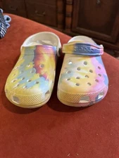 Women’s Tie Dye Clog Crocs Women 6