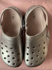BNWT TU Shiny Metallic Pink Chunky Clogs Size 6 By TU (“like Crocs”)