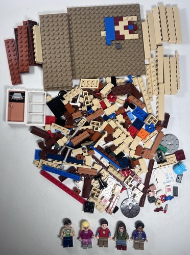 LEGO Ideas The Big Bang Theory 21302 Set w/ Minifigures READ DESCRITPTION