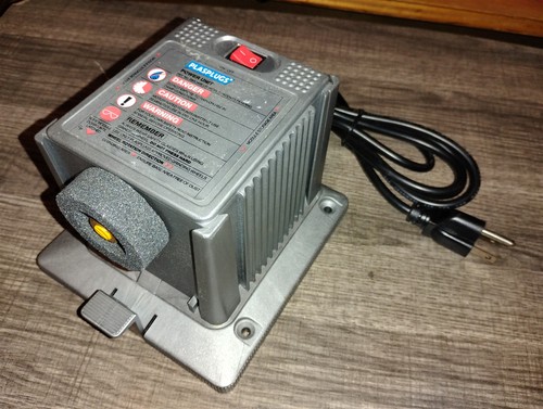 Plasplugs Power Unit Model Num. DCS 407 US Sharpening System BMU406 70W 3000 RPM