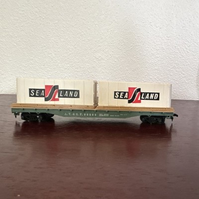 A.T.&S.F. HO Gauge SeaLand Container Car Green Beige Plastic 90806