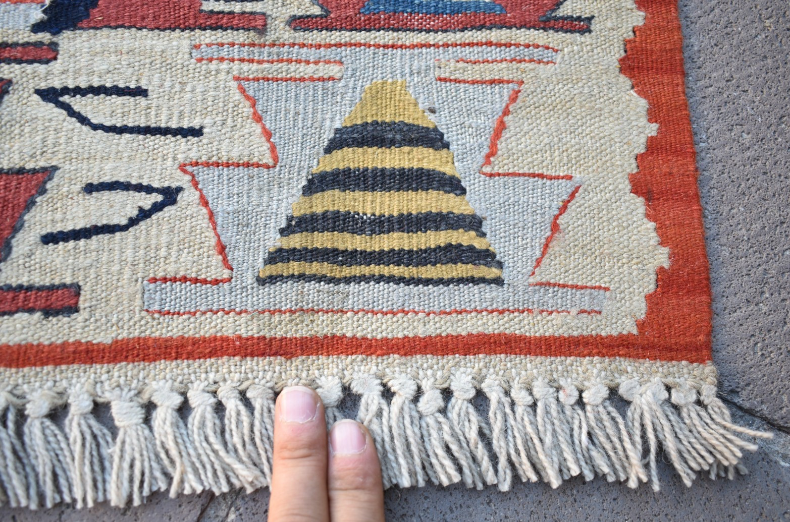 Turkish Rug 37'' x 44'' Vintage Anatolian Oushak Wool Rug Natural Color Wool Rug