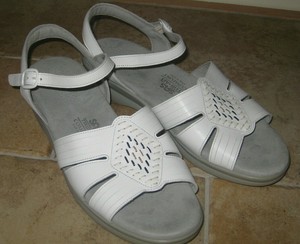 SAS White Leather Tripad Comfort Huarache Quarter Strap Sandals Womens 9M | eBay