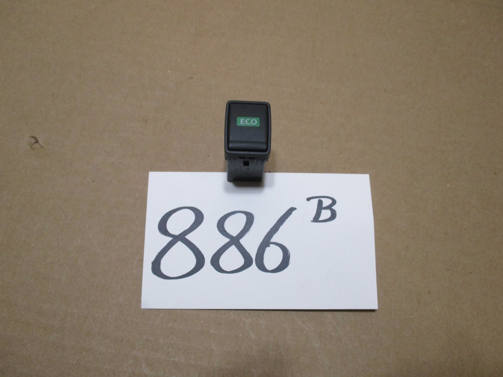 14 15 16 Nissan Rogue ECO Switch Control Power #886-B 