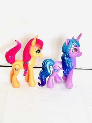 My Little Pony Movie Izzy Moonbow & Sunny Starscout 3in Figures Hasbro