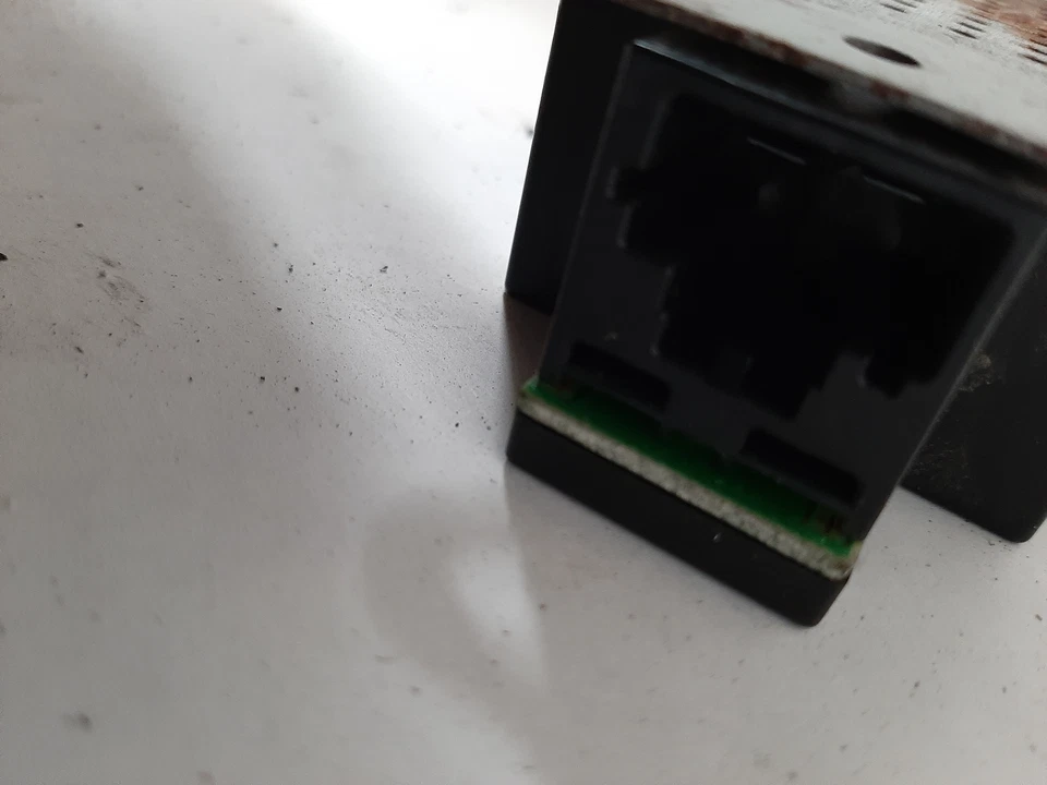 Antenne Amplificateur De Hayon VW GOLF V 1K1 1K6035570F 2005 15384930 - Photo 4/4