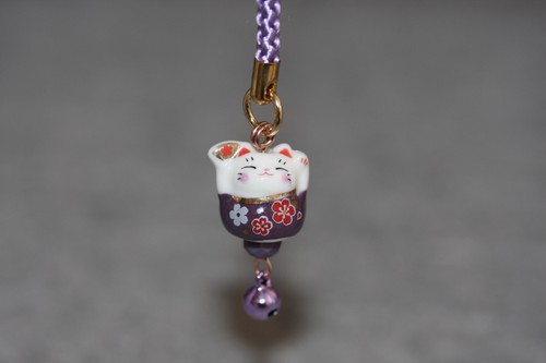 Mobile Phone Charm, Handmade Japanese Porcelain Kitty Amulet Maneki Neko Charm#4 - Zdjęcie 9 z 9