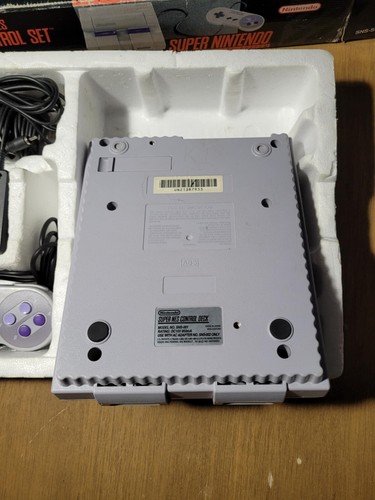 Super Nintendo Console *Complete in Box* *No Manual* *Tested* *Read Desc* - Picture 17 of 19
