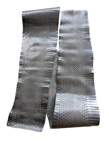 Metallic Snake Skin SNAKESKIN Genuine skin w/ Clean Natural Scales Craft Silver - Picture 2 of 3
