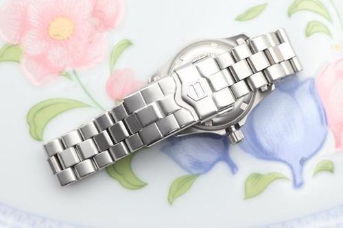 Tag Heuer Professional 2000 WK1310 Black Dial Womens Watch Tag Heuer Professional 2000 WK1310 Black Dial Womens Watch