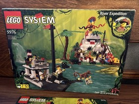 LEGO Western: Rapid River Village (5976) Complete With Box And Manual