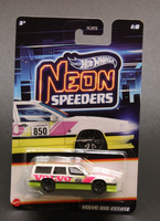 "Hot Wheels \" Volvo 580 Estate \" Neon Speeder / Neu&Ovp"