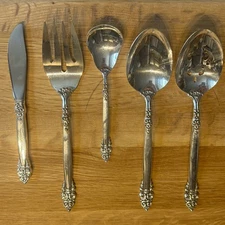 Oneida Community SPANISH CROWN Silverplate 1970 Hostess Serving Set Spoons Fork