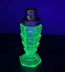 Indiana Glass Tea Room Green Depression Single 4.5" Shaker w/lid