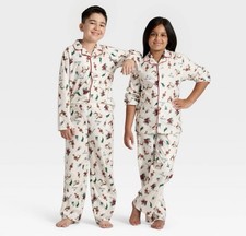 Kids' The Grinch Holiday Matching Family Sleep Pajama Set - Cream S