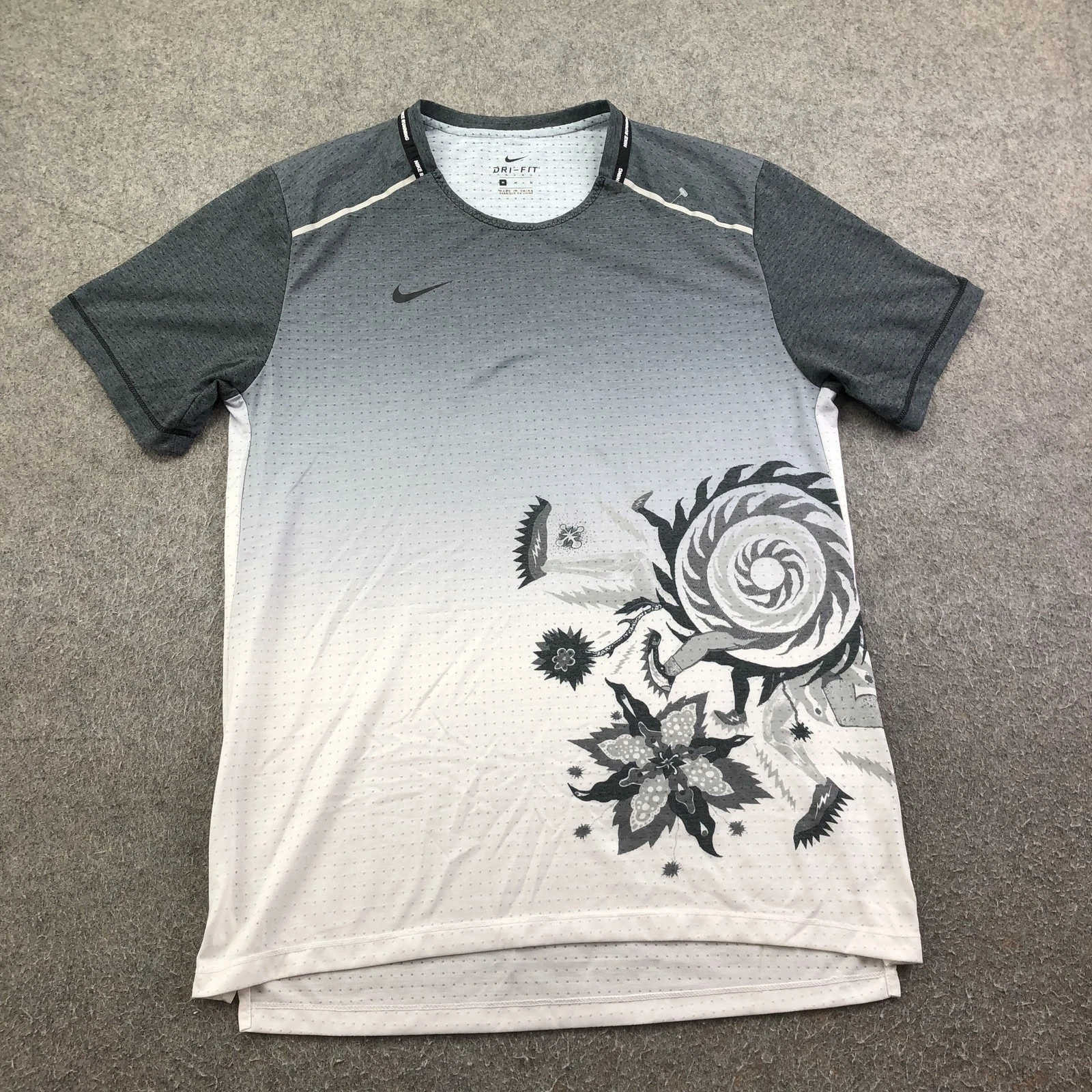 Nike Shirt Mens Medium Gray Dri-FIT Short Sleeve Floral Graphic Running Top