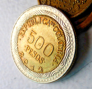 Republic  of Colombia 500 Pesos Bi-Metal GLASS FROG "Rana da Cristal" coin 2012
