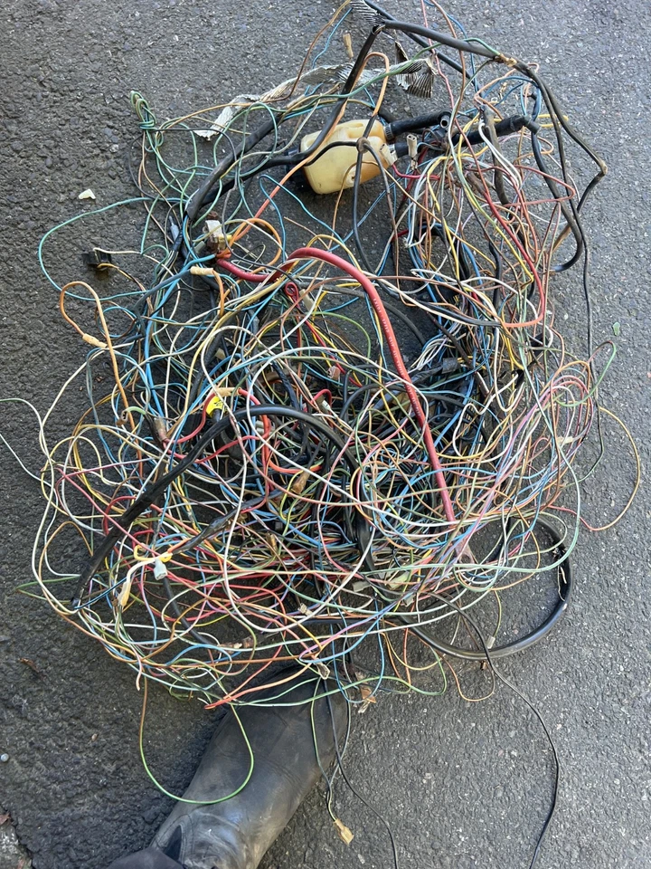 Cut 1969 BMW E10 1600 body Wiring Harness - Image 3 of 4