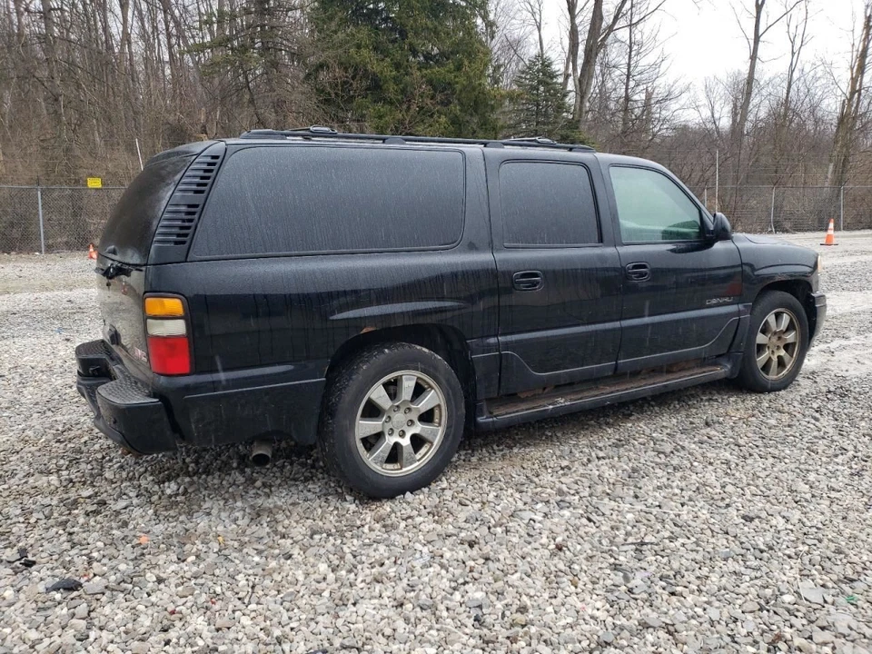 2006 GMC Yukon XL 1500 Automatic Transmission 6.0L 4WD Used 222K Miles Foto 3 de 4